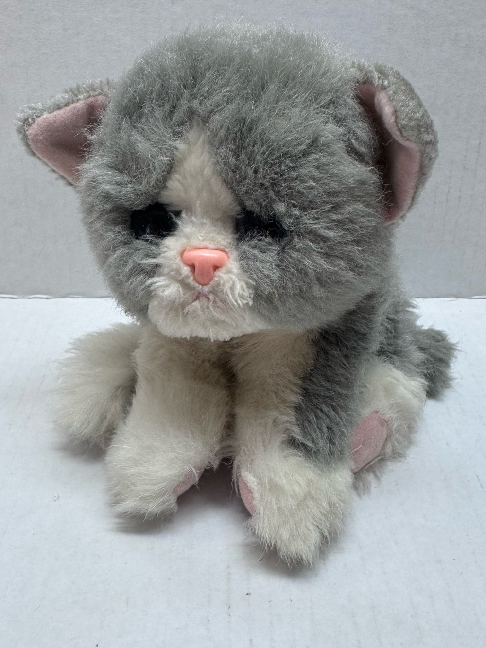 Vintage Tyco Kitty Kitty Kittens Plush Purring Grey Gray White Cat 1993 Blue Eye